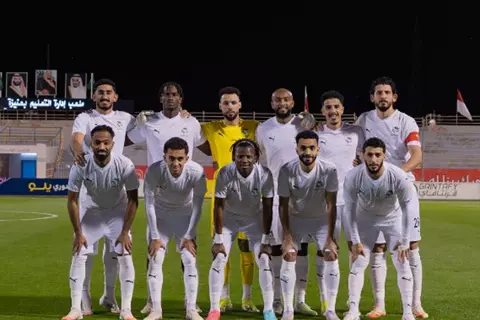 نيوم يعوّض حارسه المصاب من إسبانيا